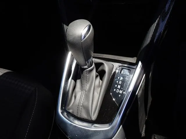 マツダ　デミオ