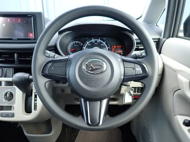 ダイハツ　ムーヴ