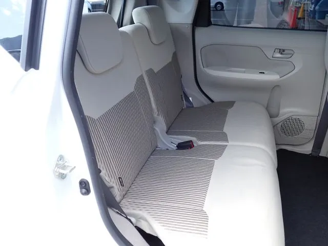 ダイハツ　ムーヴ