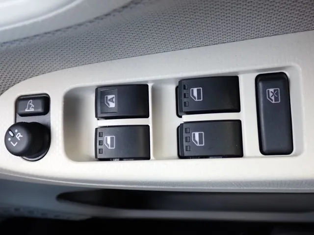 ダイハツ　ムーヴ