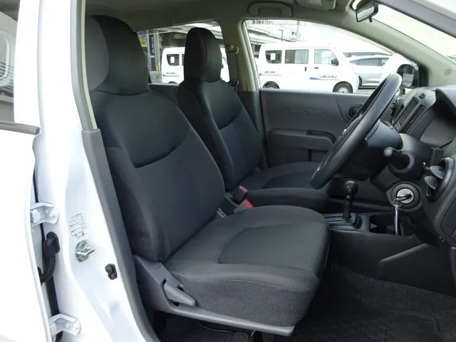 ＮＶ１５０　ＡＤ　２ＷＤ（ニッサン）の車両写真