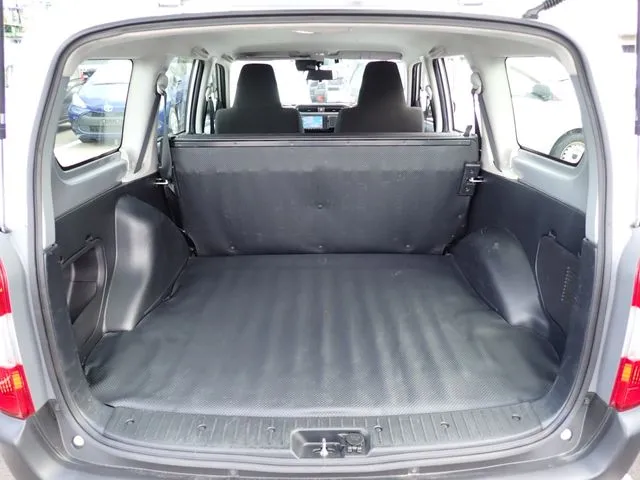 トヨタ　プロボックスバン　２ＷＤ