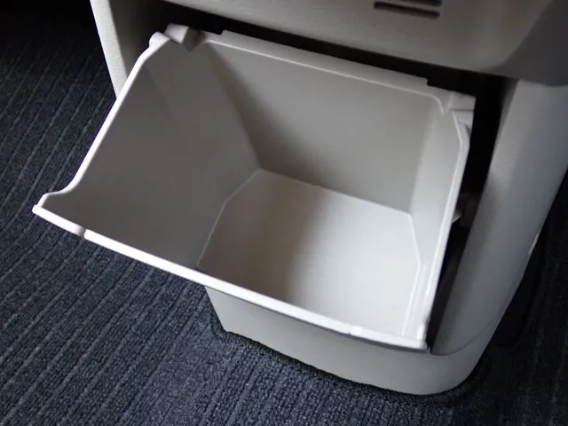 ニッサン　ルークス