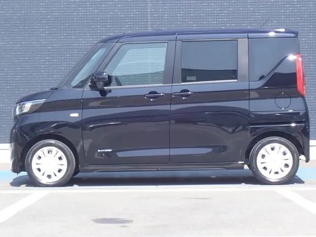 ニッサン　ルークス