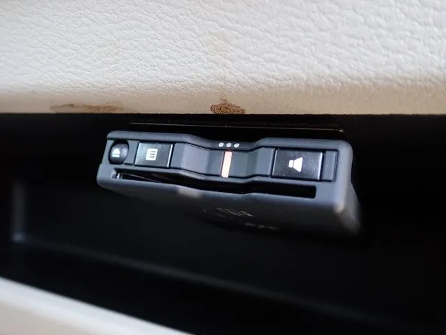 ニッサン　ルークス