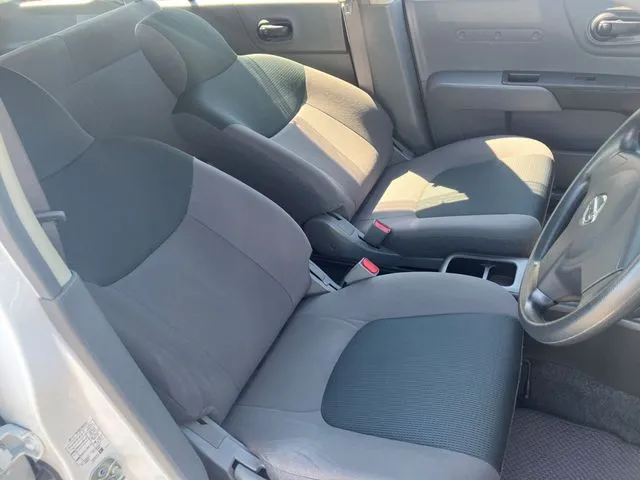 ニッサン　ＮＶ１５０　ＡＤ　４ＷＤ