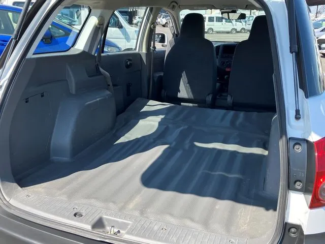 ニッサン　ＮＶ１５０　ＡＤ　４ＷＤ