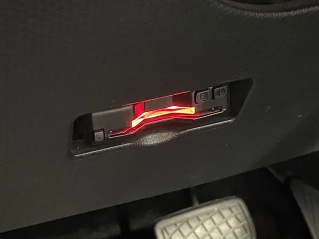 タント(ダイハツ)の車両写真