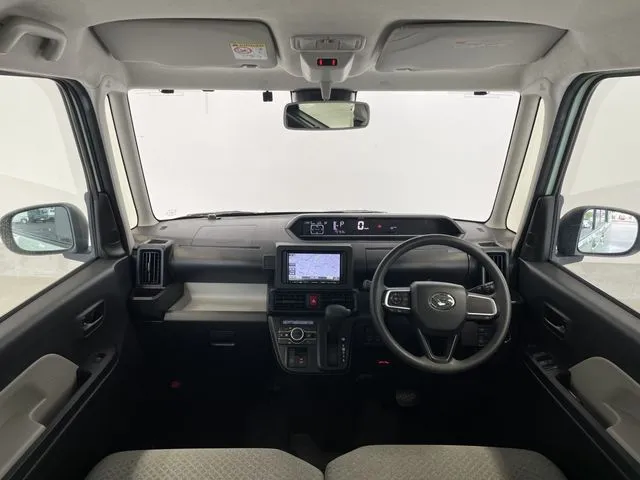 タント(ダイハツ)の車両写真