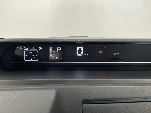 タント(ダイハツ)の車両写真