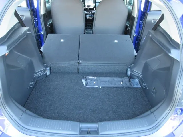 アクア(トヨタ)の車両写真