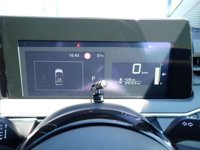 ノート（ニッサン）の車両写真