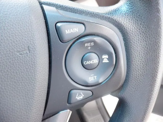 フリードプラス ハイブリッド(ホンダ)の車両写真