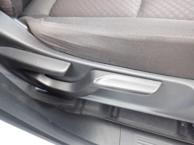 フリードプラス ハイブリッド(ホンダ)の車両写真