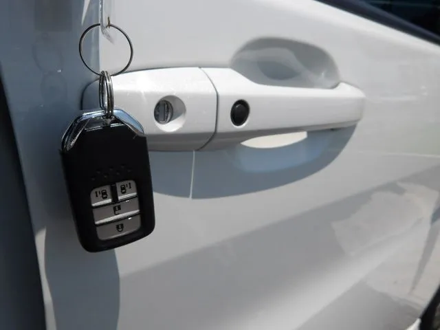 ステップワゴン スパーダ(ホンダ)の車両写真