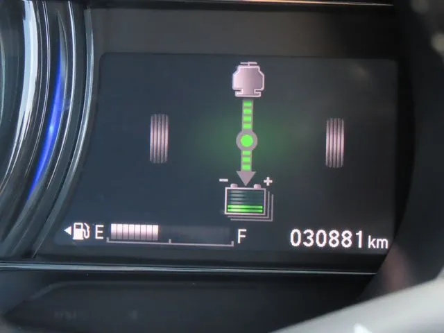 グレイス ハイブリッド(ホンダ)の車両写真