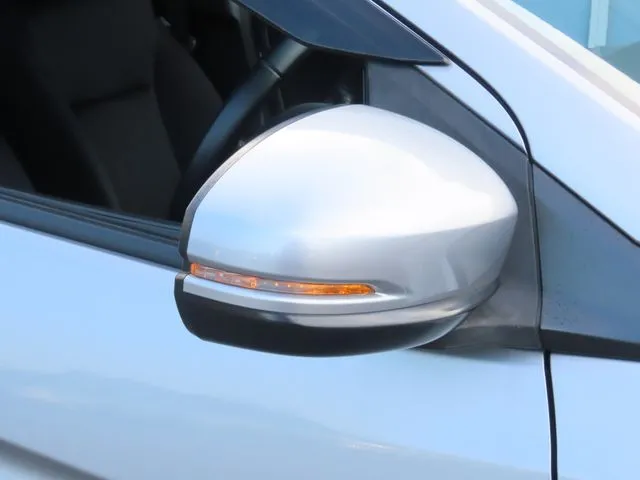 グレイス ハイブリッド(ホンダ)の車両写真