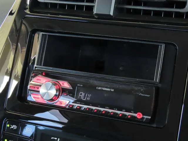 トヨタ　プリウス