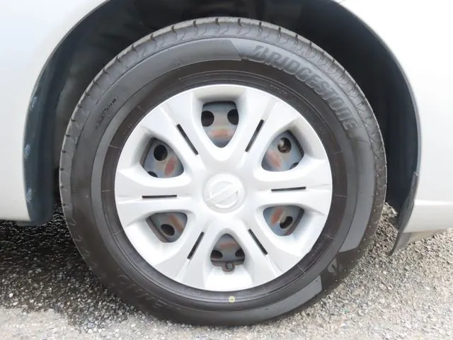 ニッサン　ノート