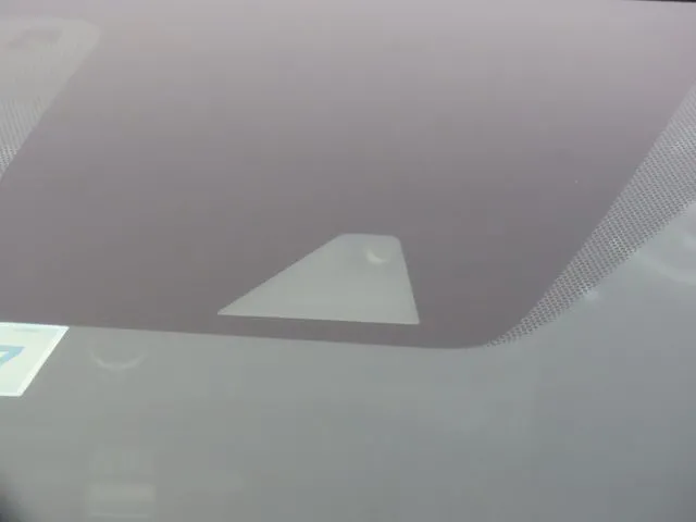 ニッサン　ノート