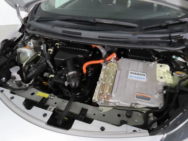 ニッサン　ノート