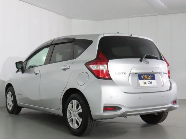 ニッサン　ノート