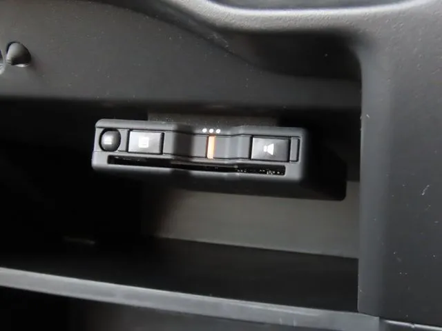 ニッサン　ノート