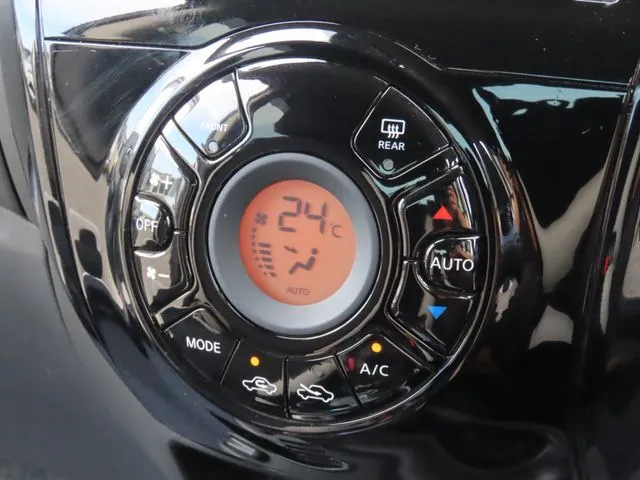 ニッサン　ノート