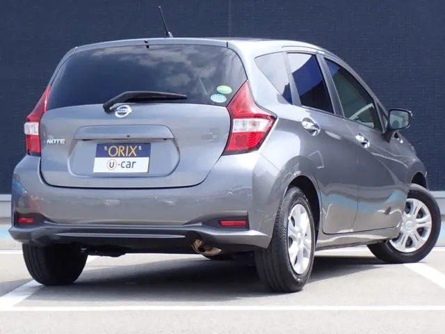 ニッサン　ノート