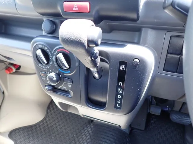 スズキ　エブリイバン