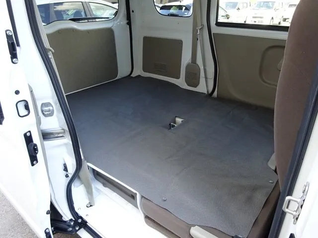 スズキ　エブリイバン