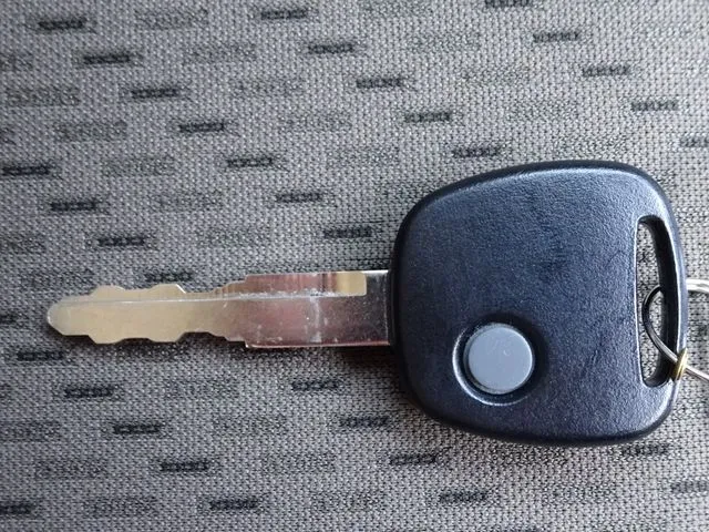 スズキ　エブリイバン