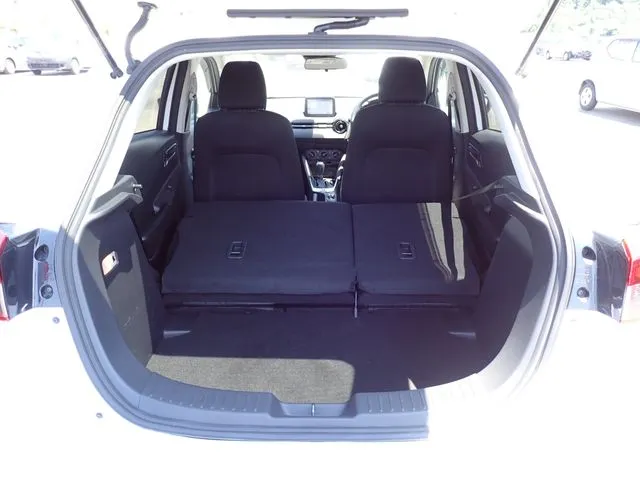 マツダ　ＭＡＺＤＡ２