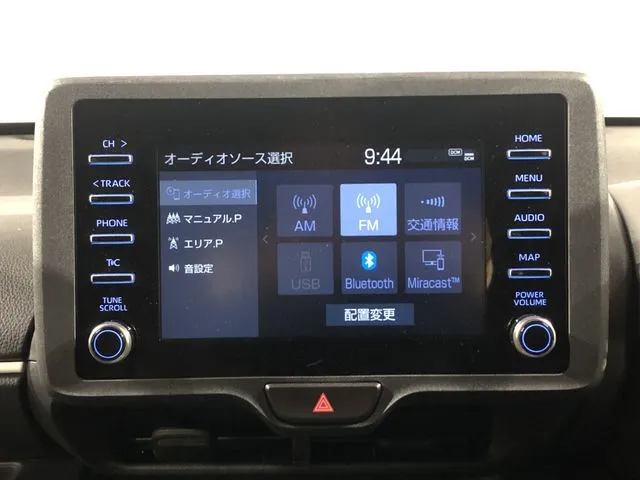 ヤリス　ハイブリッド（トヨタ）の車両写真