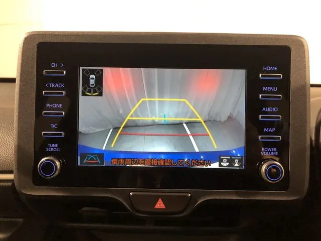 ヤリス　ハイブリッド（トヨタ）の車両写真