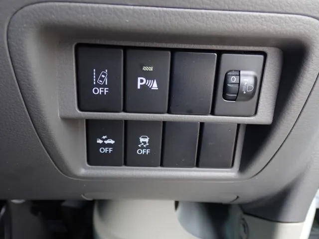 エブリイバン（スズキ）の車両写真