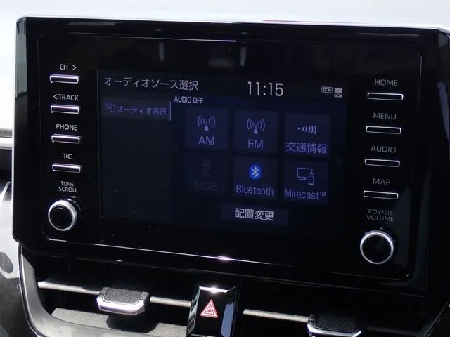 トヨタ　カローラ　ツーリング　ハイブリッド４ＷＤ