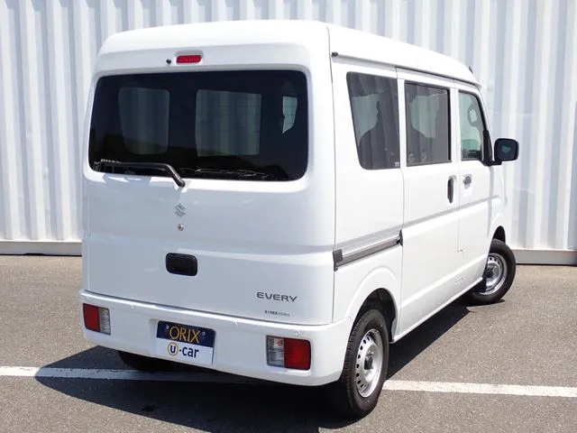 エブリイバン(スズキ)の車両写真
