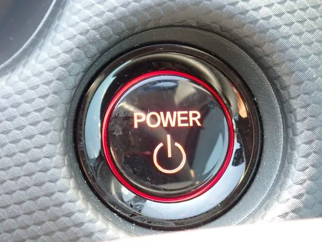 フィット　ｅ：ＨＥＶ（ホンダ）の車両写真