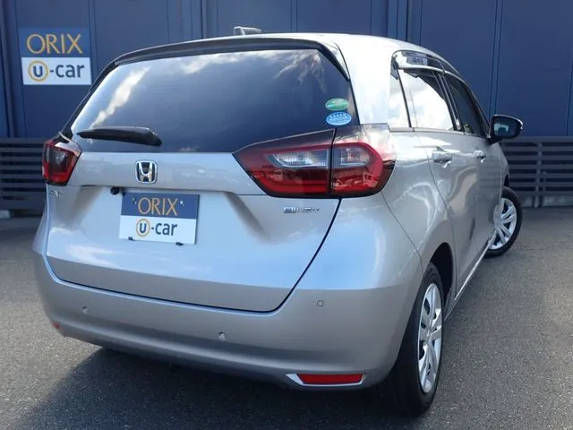 フィット　ｅ：ＨＥＶ（ホンダ）の車両写真