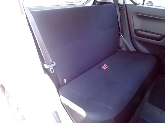 ミラ　イース（ダイハツ）の車両写真