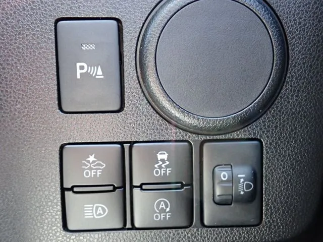 ミラ　イース（ダイハツ）の車両写真