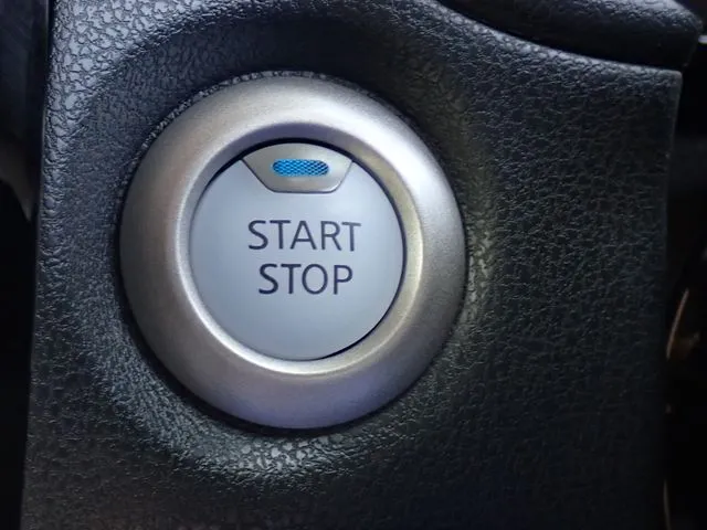 ノート（ニッサン）の車両写真