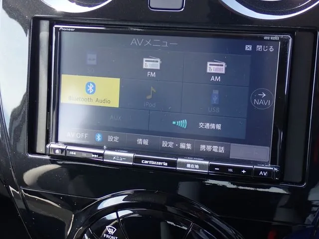 ノート（ニッサン）の車両写真