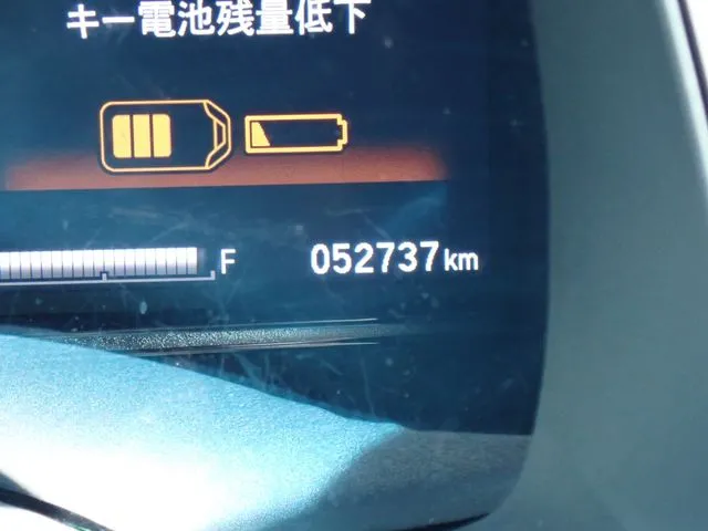 シャトル　ハイブリッド（ホンダ）の車両写真