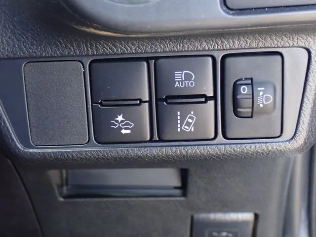 トヨタ　カローラフィールダー