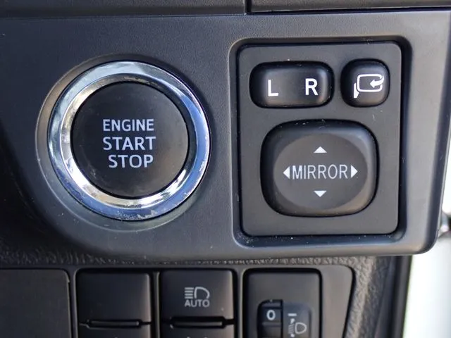 トヨタ　カローラフィールダー