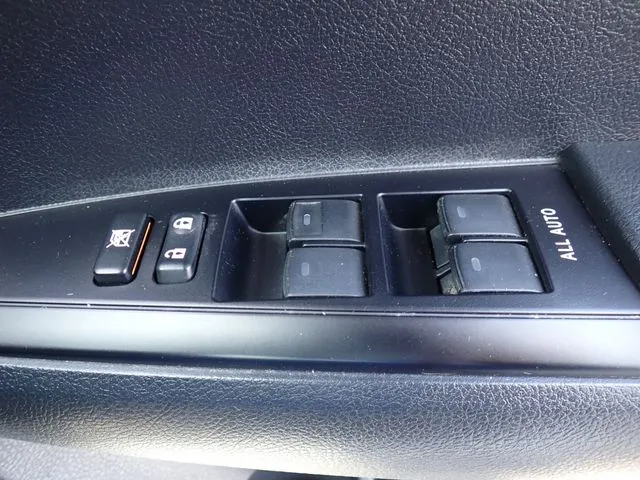 トヨタ　カローラフィールダー