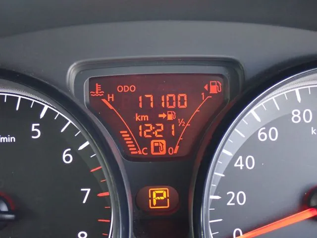 ノート（ニッサン）の車両写真