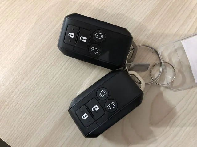 スペーシア　ギア（スズキ）の車両写真